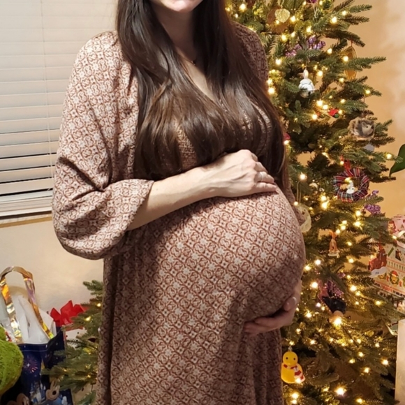 Pinkblush Rust Printed Sweetheart Neck Maternity Dress - Picture 5 of 6